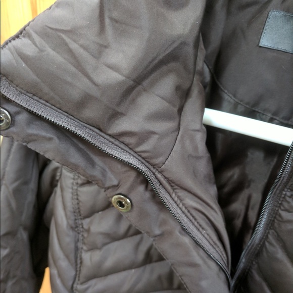 Kenneth Cole Reaction Puffer Coat size Small - Picture 3 of 4